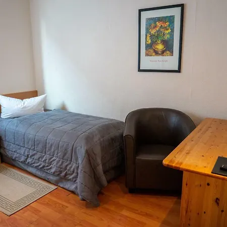 Zur Post Ochsendorf فندق Königslutter am Elm